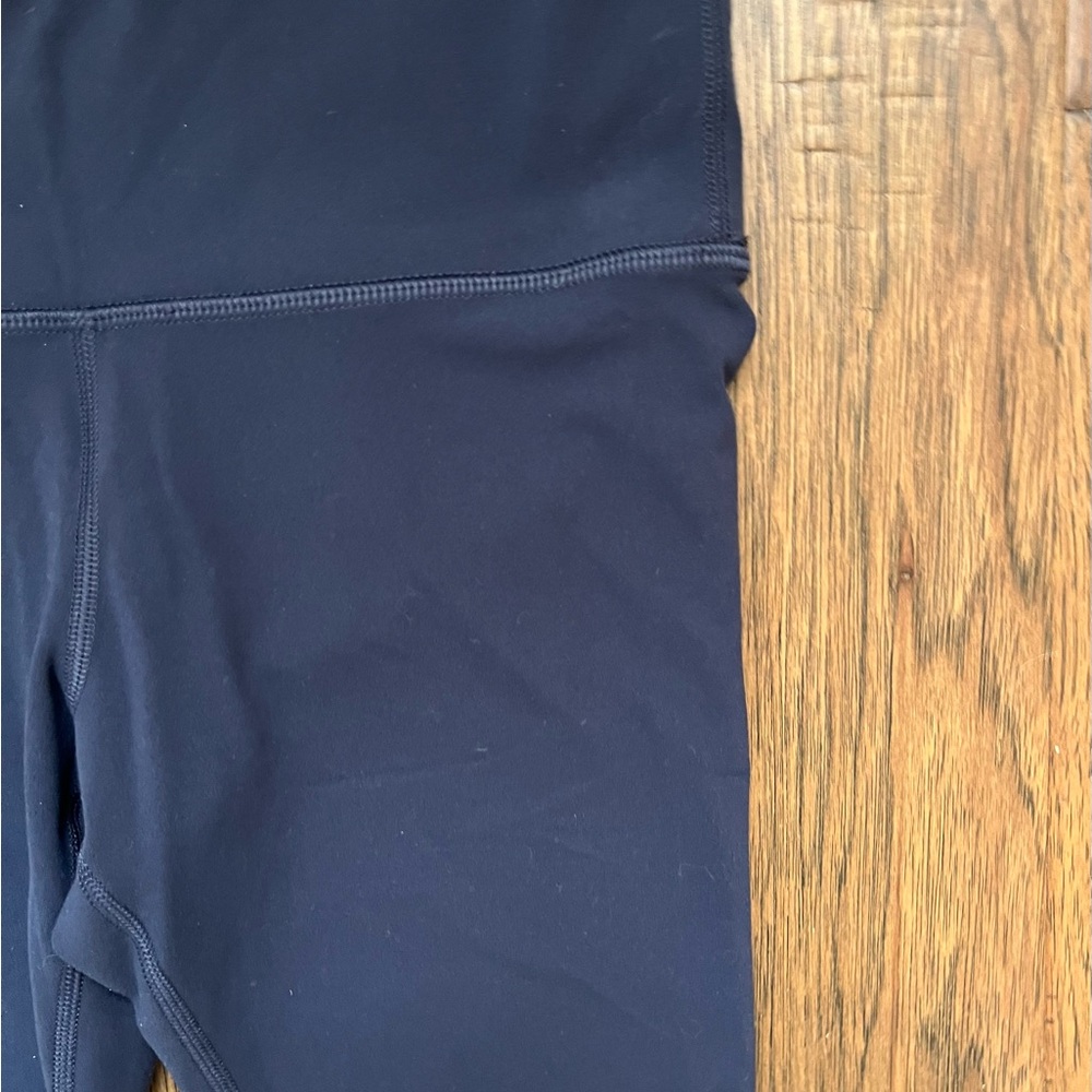 ATHLETA ELATION Capri Leggings Navy Blue XS High Rise Yoga Pants - Picture 5 of 8